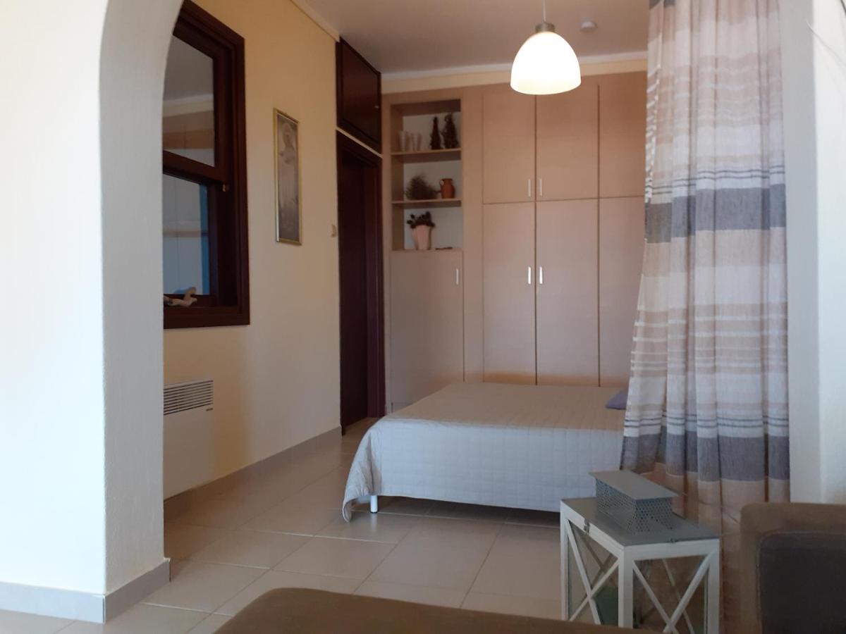 Ferienapartment At Home Ouranoupolis エクステリア 写真